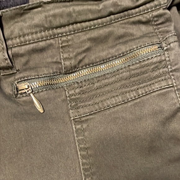 Supplies by Union Bay Skinny Jeans - Picture 2 of 9